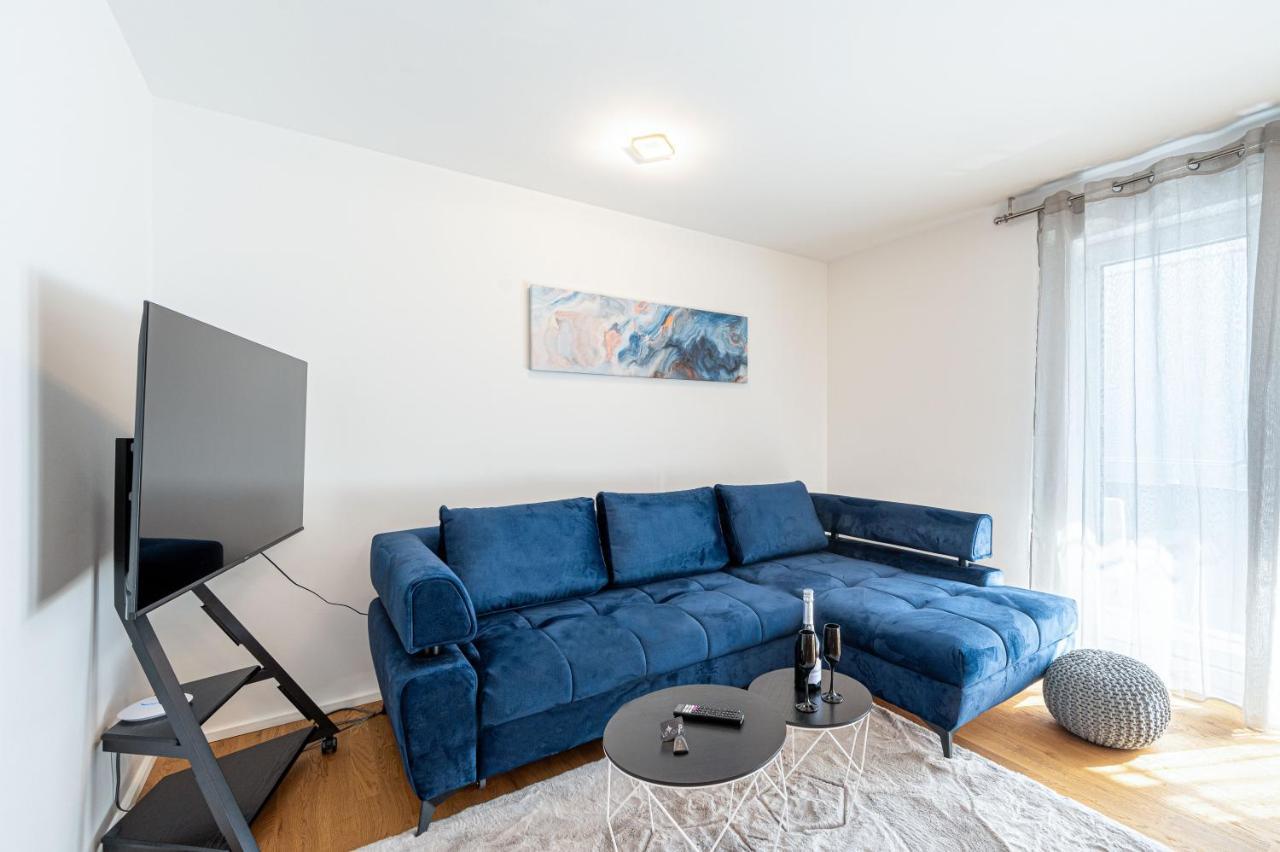 Ferienwohnung Lit Living: Luxus - Box Spring - Parking - Terrace Ludwigshafen am Rhein Exterior foto