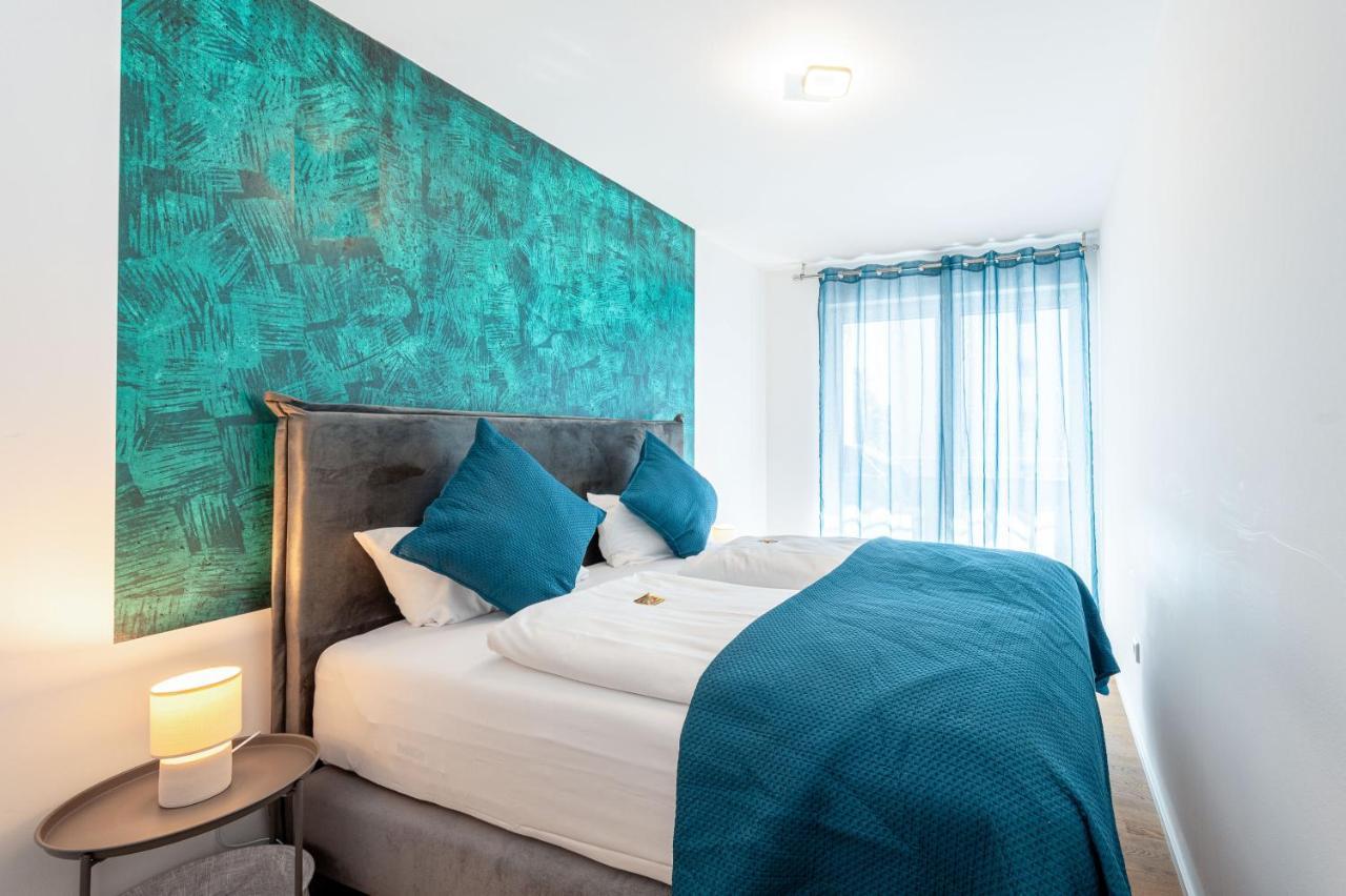 Ferienwohnung Lit Living: Luxus - Box Spring - Parking - Terrace Ludwigshafen am Rhein Zimmer foto